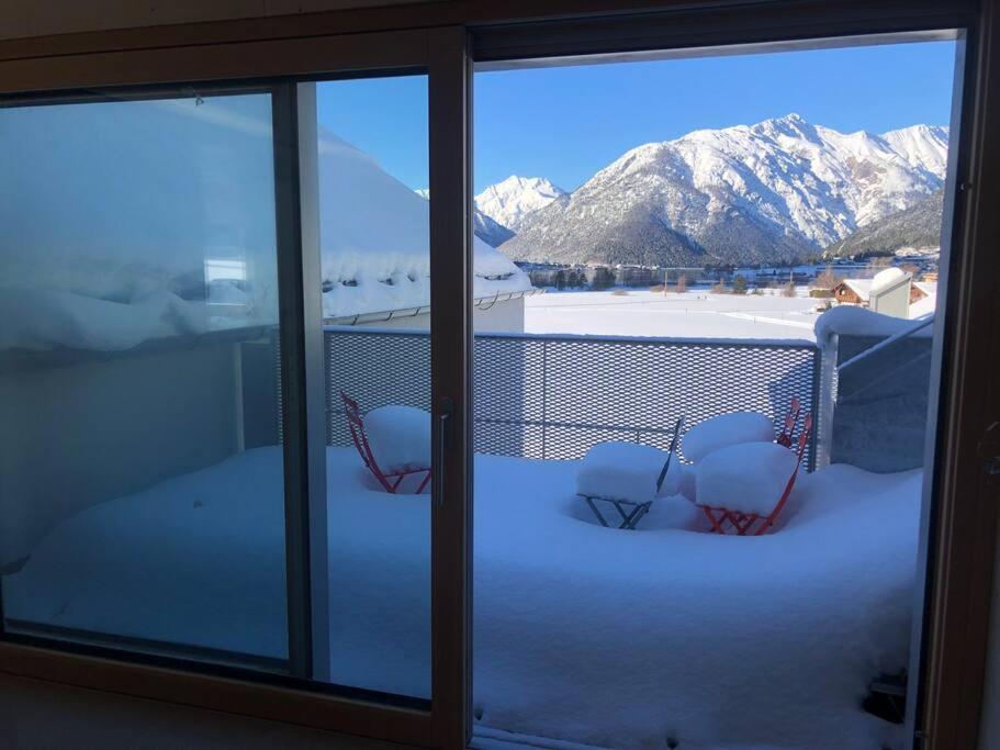 Urban Alpine Penthouse With Lake View Maurach  Exterior foto