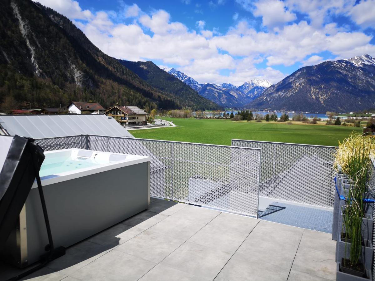 Urban Alpine Penthouse With Lake View Maurach  Exterior foto