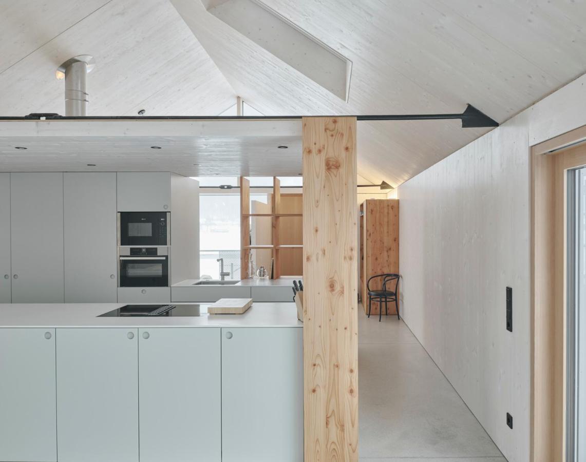 Urban Alpine Penthouse With Lake View Maurach  Exterior foto