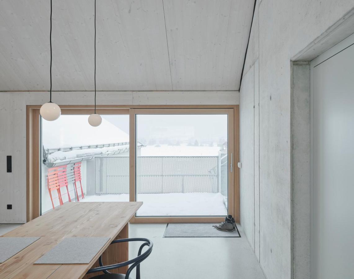 Urban Alpine Penthouse With Lake View Maurach  Exterior foto