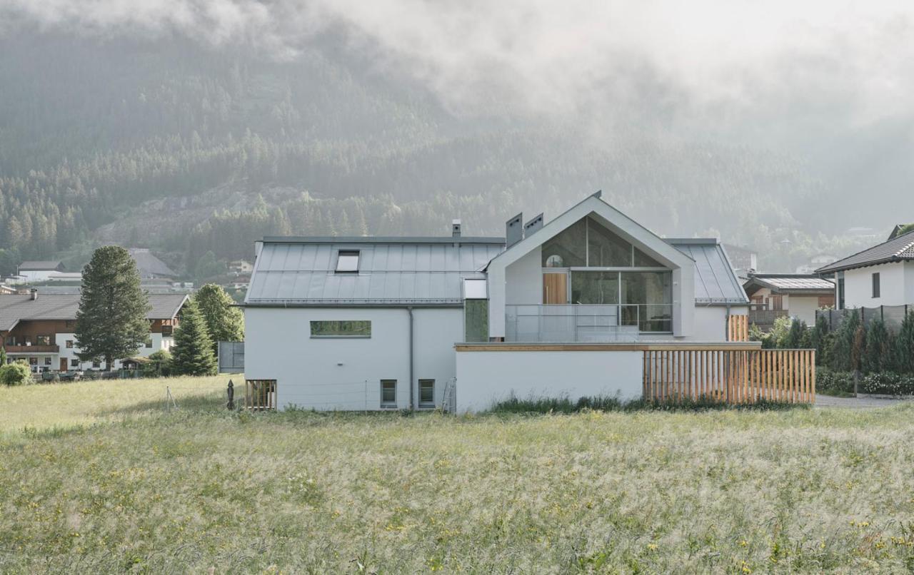 Urban Alpine Penthouse With Lake View Maurach  Exterior foto