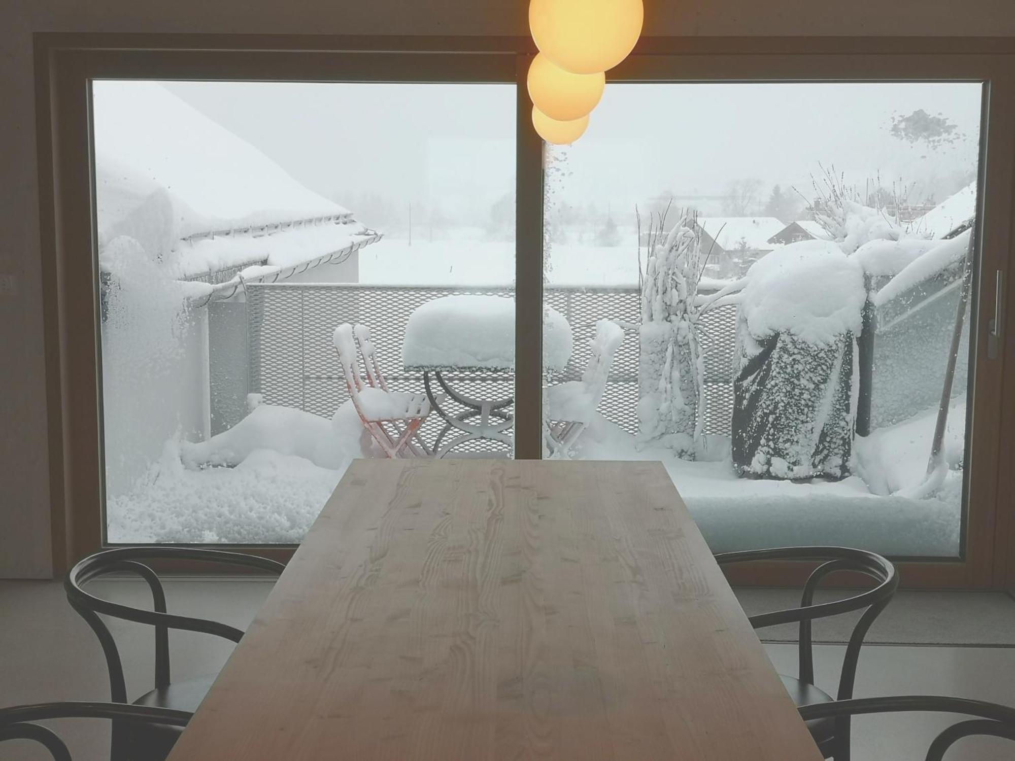 Urban Alpine Penthouse With Lake View Maurach  Exterior foto